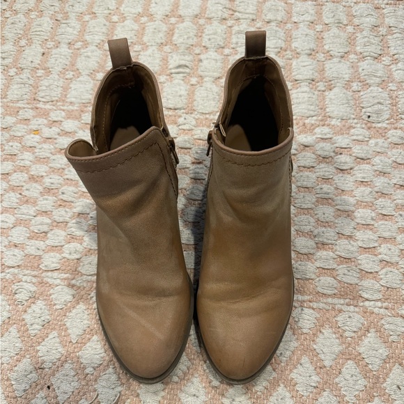 Guess Low heel Boots - Picture 8 of 8